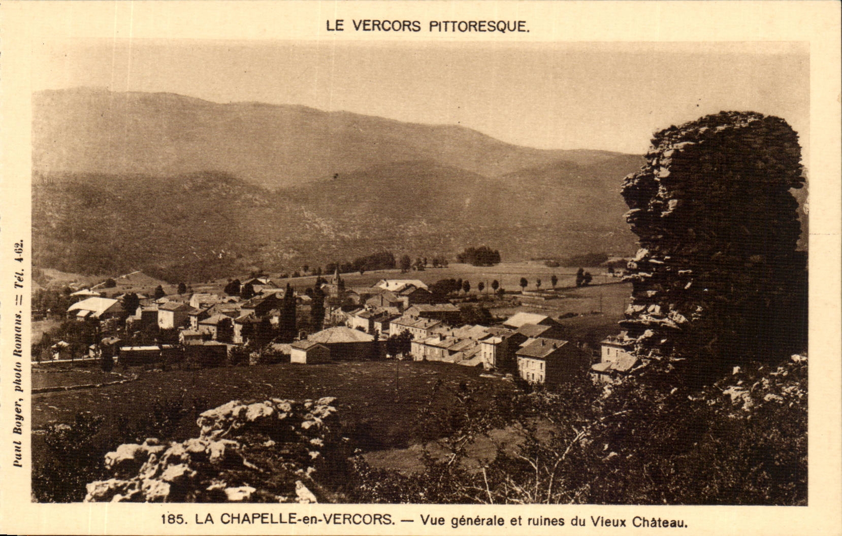 La Chapelle-en-Vercors — Vue générale et ruines du Vieux Château — Paul Boyer, photo Romans, n°185