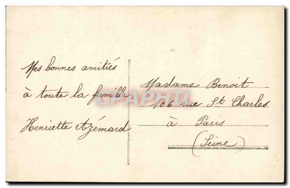 Jeune femme en robe à dentelle — studio — n° 10066 — Reverso