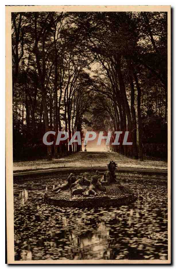 Versailles CPA Les jardins Bassin de Ceres Allee de l'ete