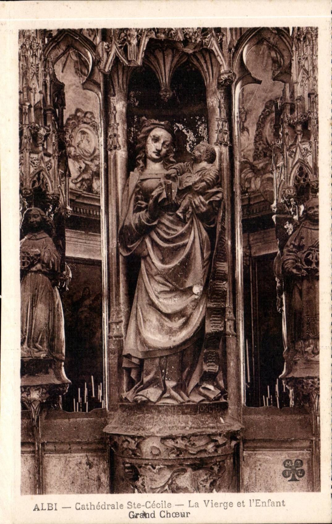 CPA Albi La cathedrale Ste Cecile La Vierge et l'enfant Grand choeur