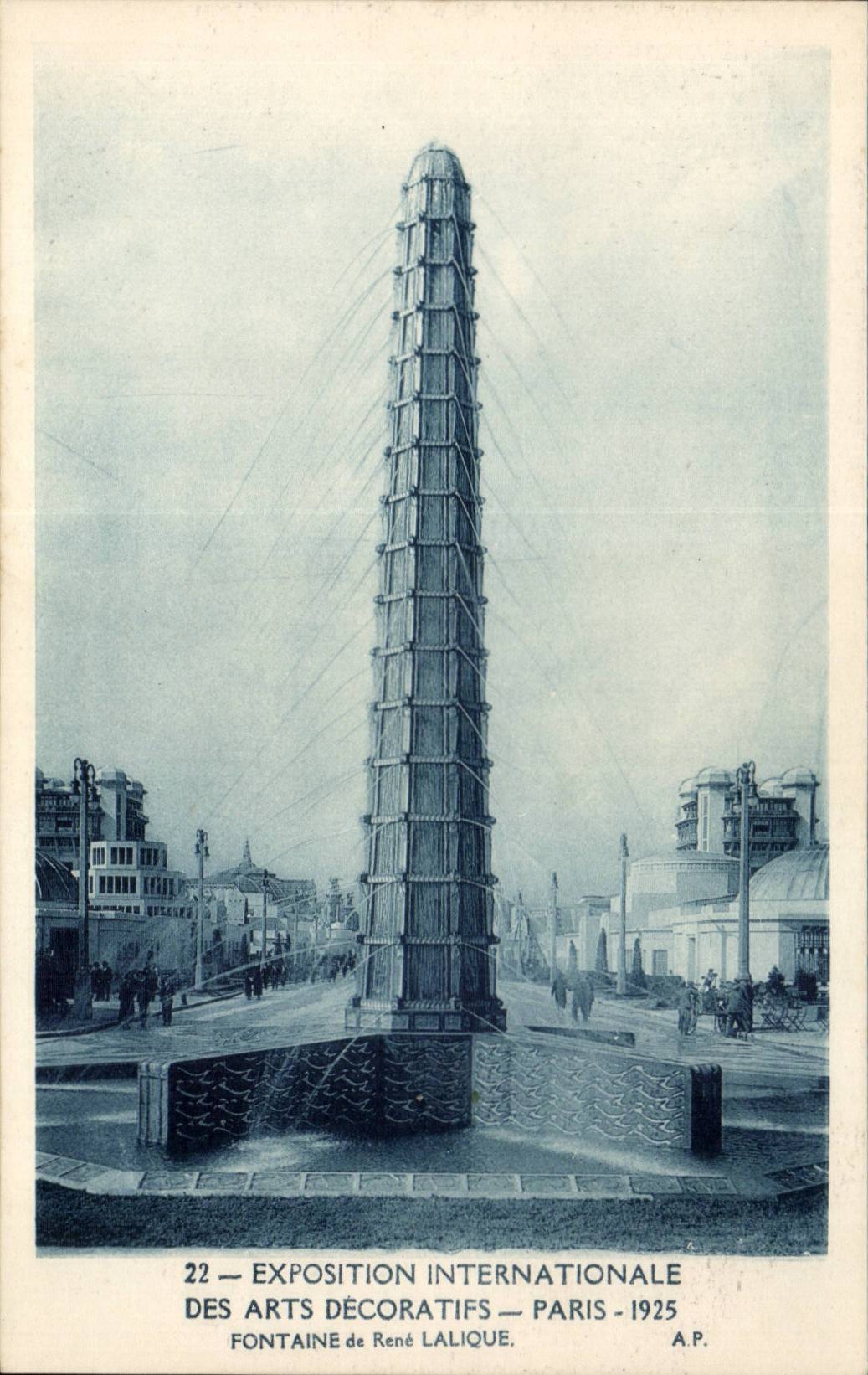 CPA Paris Exposition internationale des Arts Decoratifs Paris 1925 Fontaine de Rene Lalique