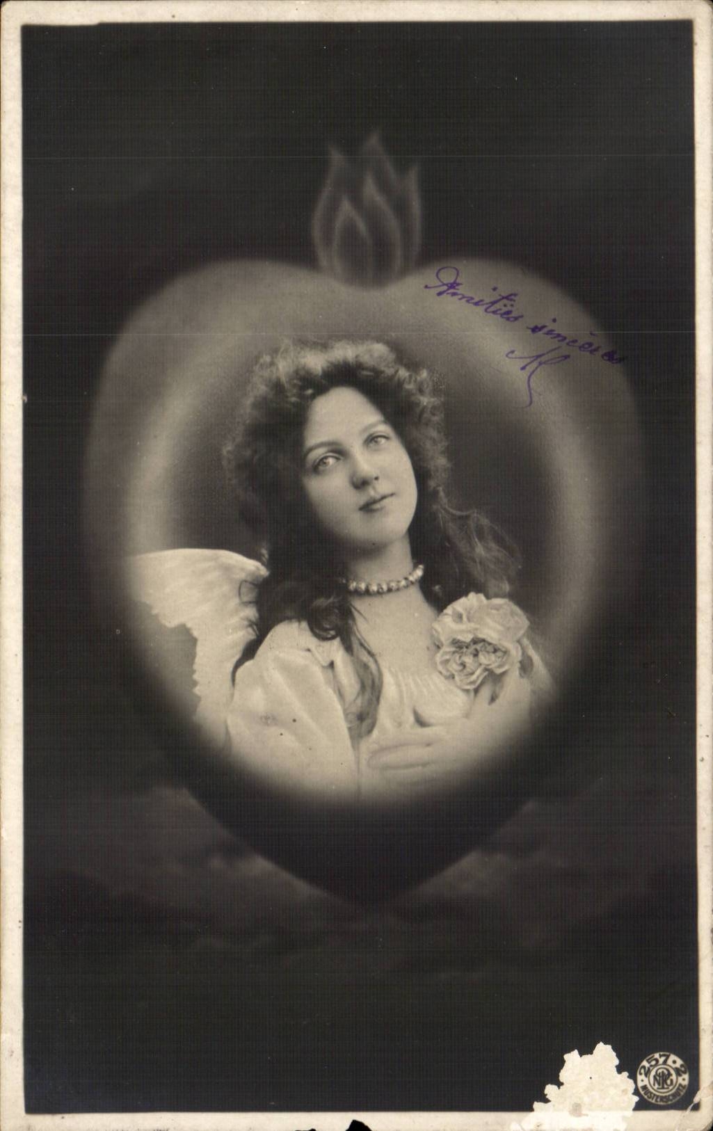 CPA Fantaisie Enfant Ange Angel Coeur