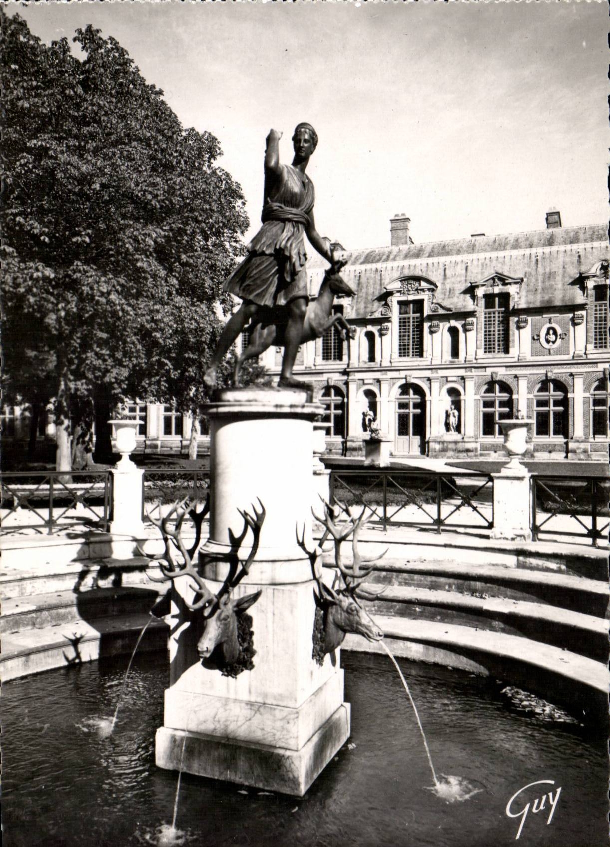 Fontainebleau — Gärten des Palastes - Fontäne von Diane — Editions GUY