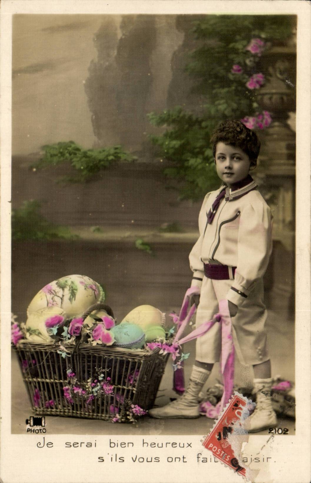 CPA Fantaisie Enfant et oeuf de Paques Easter
