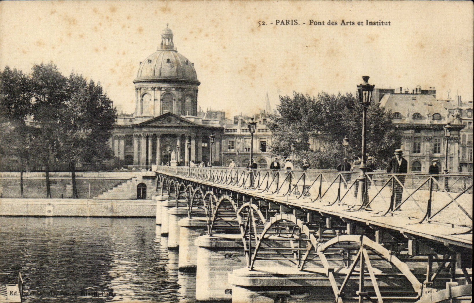 Paris CPA Pont des Arts et Institut