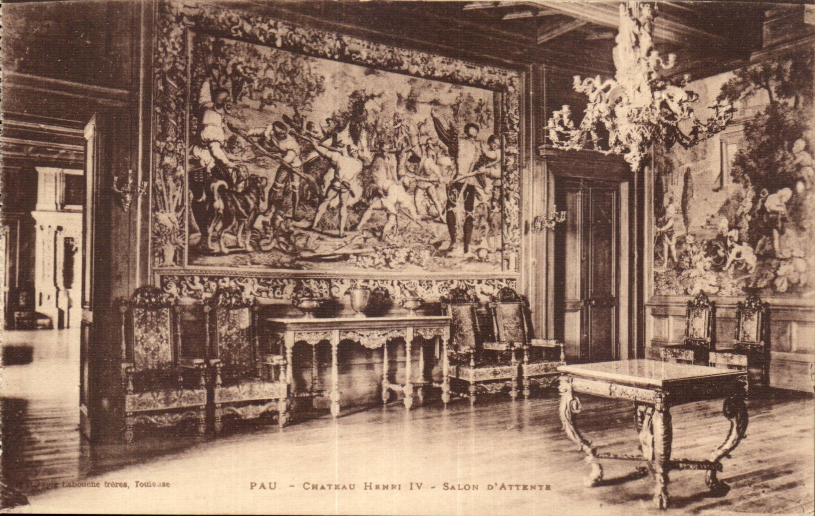 Pau - Castillo de Enrique IV - Salón de Espera — Editor Labouche frères, Toulouse