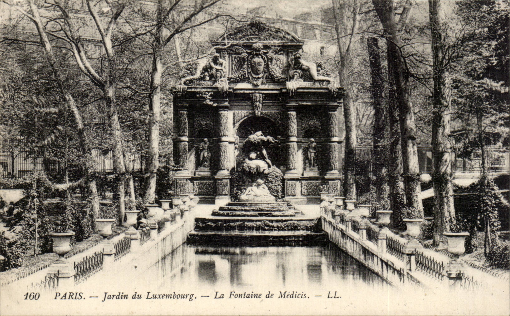 Paris CPA Jardin du Luxembourg Fontaine de Medicis