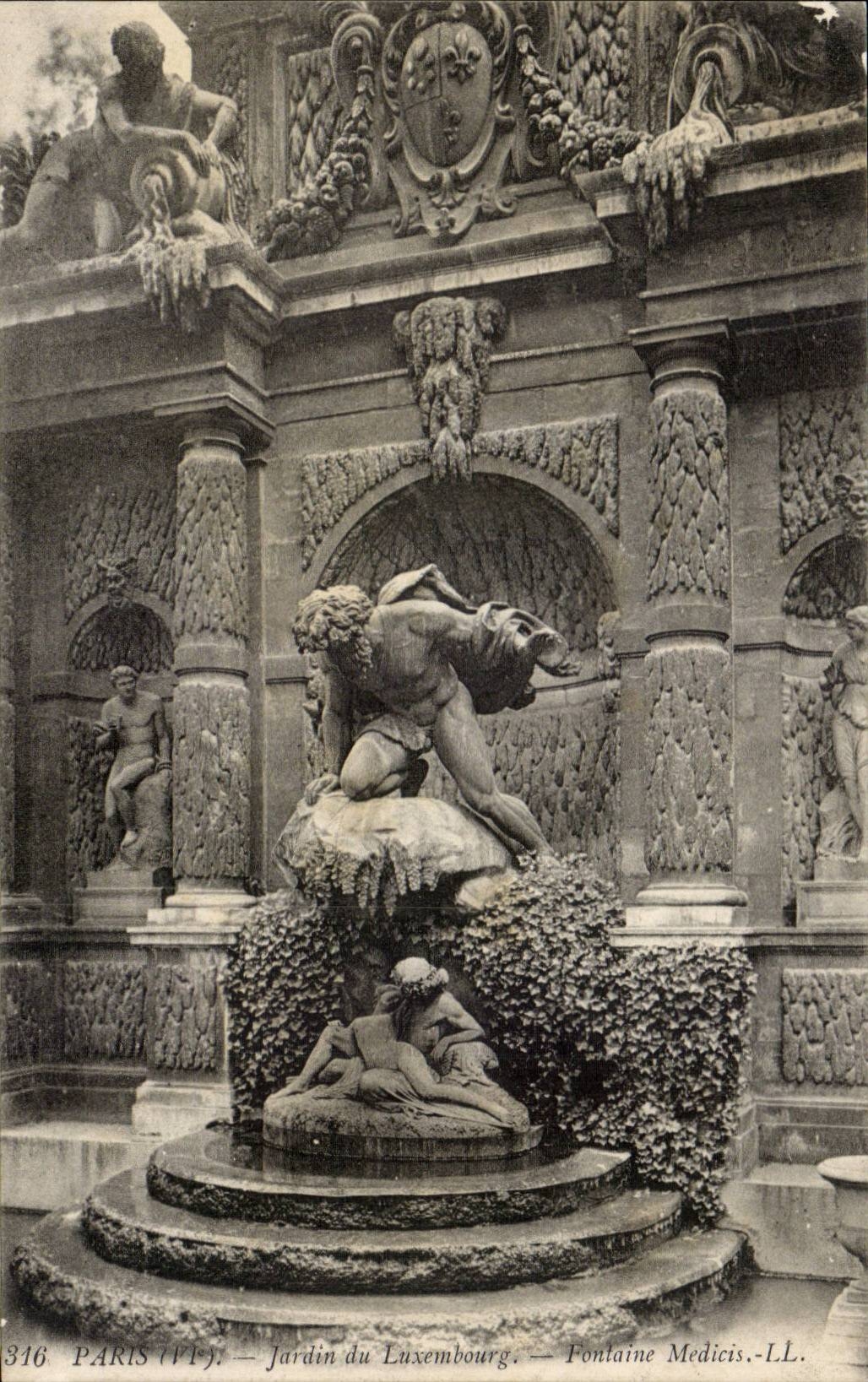 Paris CPA Luxembourg Jardin Fontaine Medicis