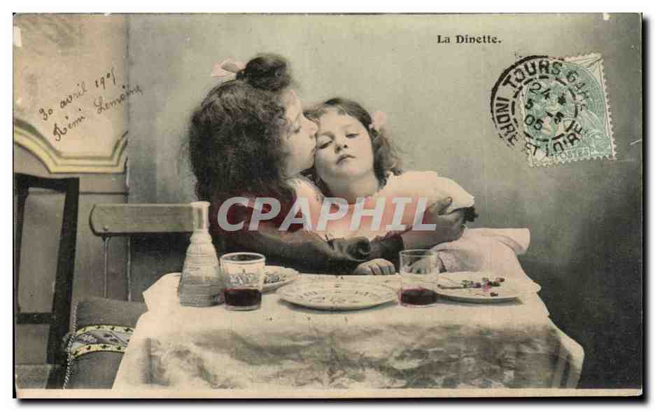 CPA Fantaisie Enfants La dinette