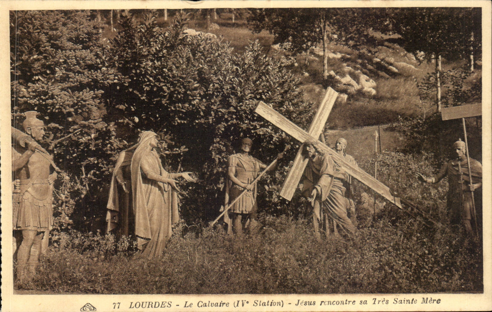 Lourdes CPA Le calvaire (4eme station) Jesus rencontre sa tres sainte mere