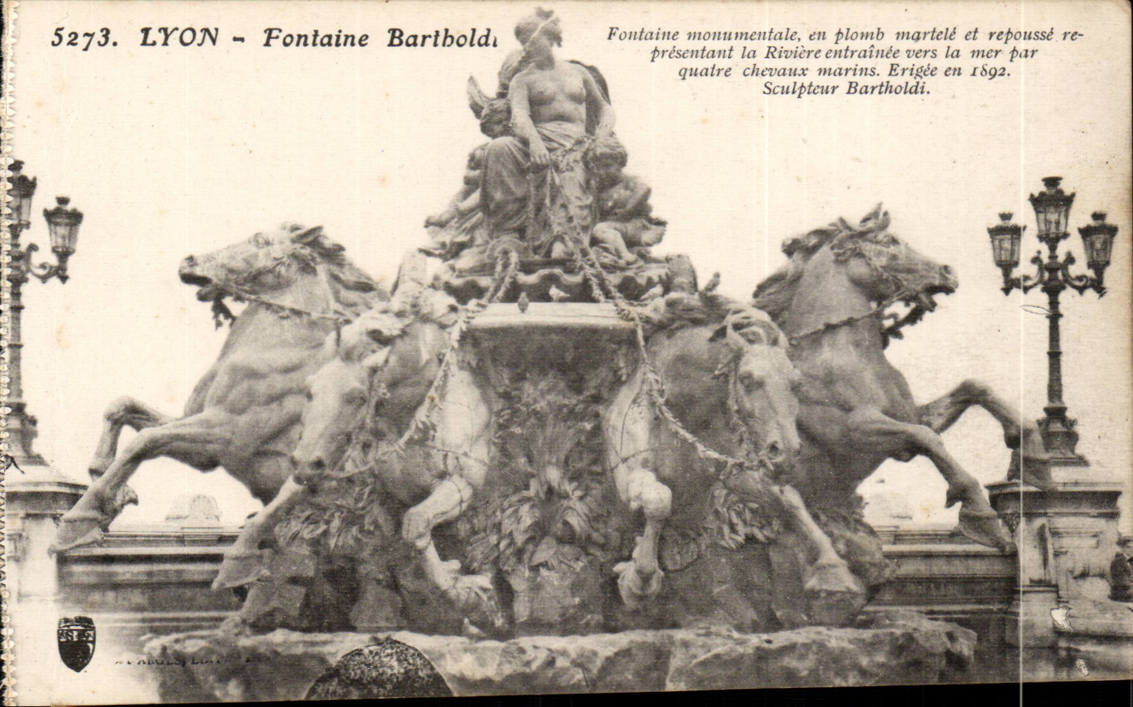 LYON - Fontaine Bartholdi — Sculpture monumentale en plomb martelé et repoussé, érigée en 1892 — n° 5273