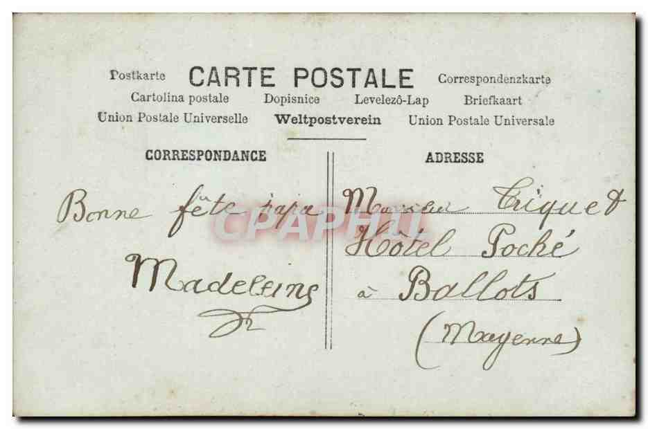 CPA FAntaisie Enfant Envoi de fleurs d'un petit coeur — Rückseite