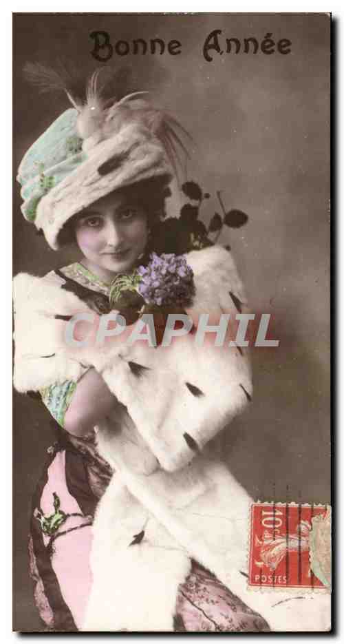 Femme en fourrure — Bonne Année — CPAPHIL