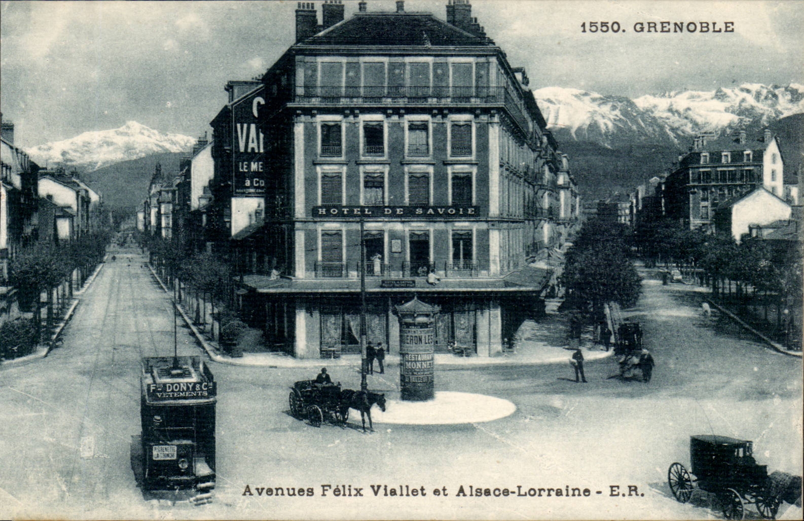 Grenoble CPA Avenues Felix Viallet et Alsace Lorraine (Hotel de SAvoie)