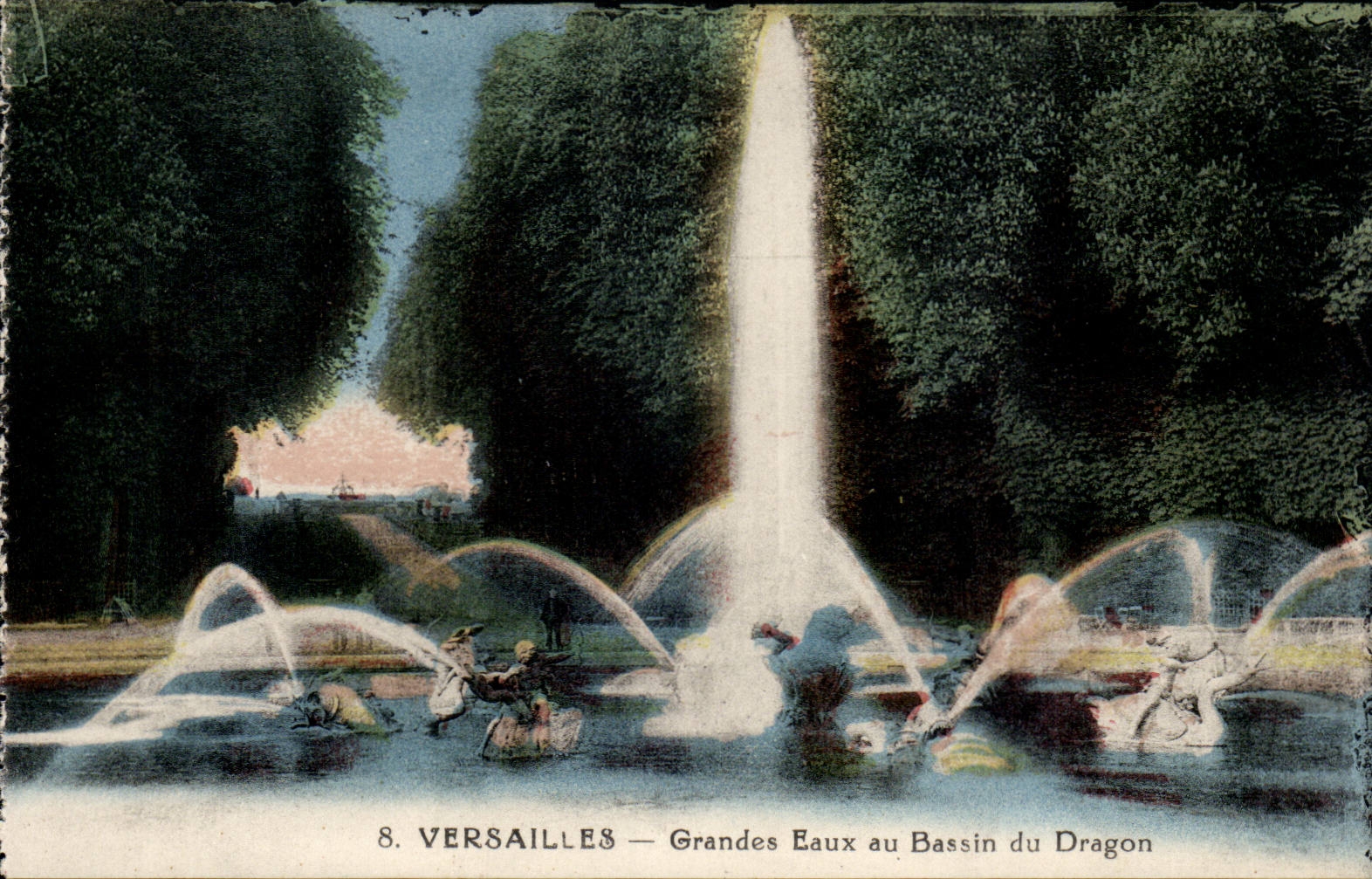 Versailles CPA Le chateau Grandes eaux du bassin du Dragon