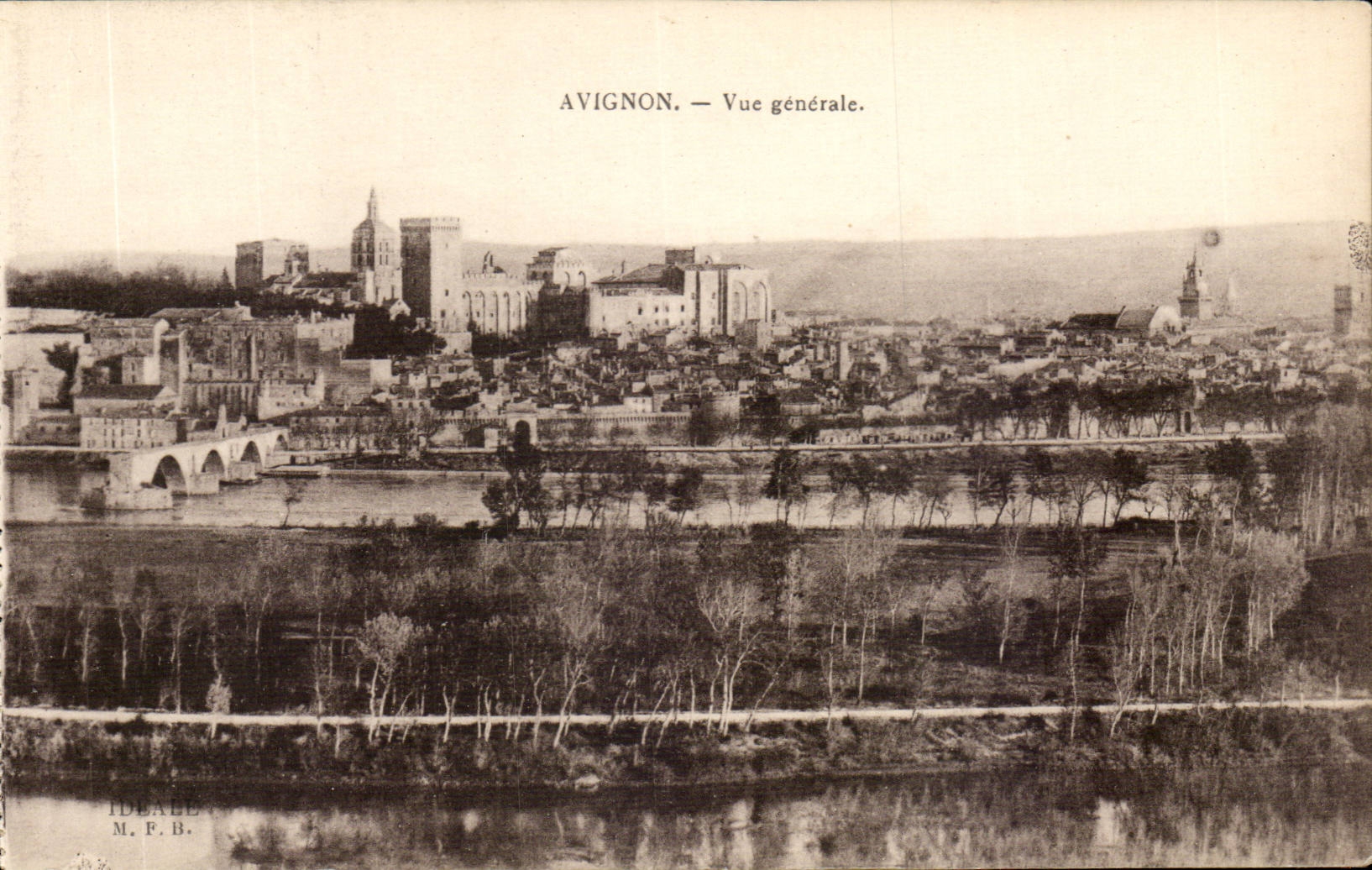 Avignon CPA Vue generale