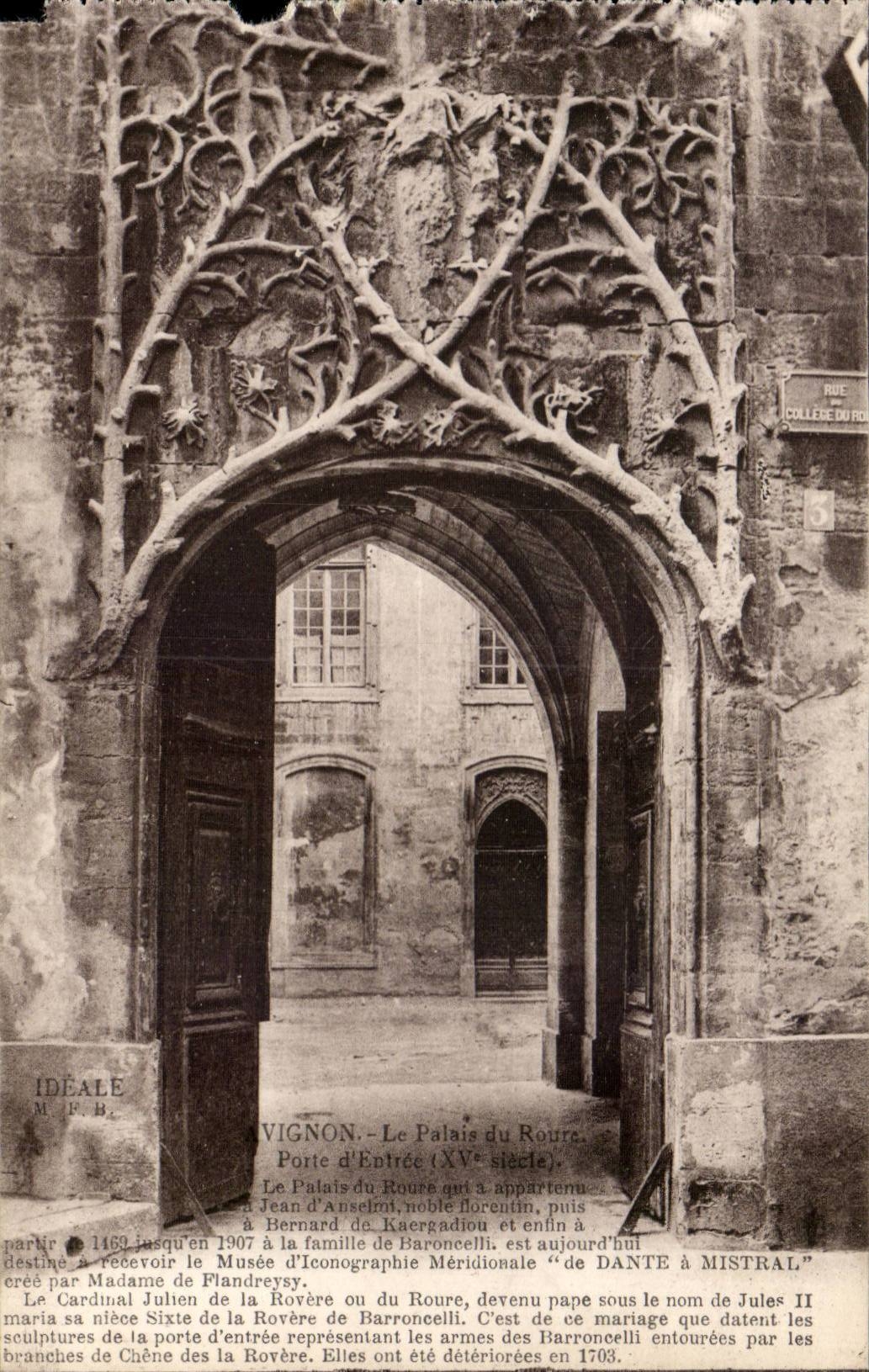 Avignon CPA Palais des papes Cathedrale ND des Doms Porte d'entree (15eme)