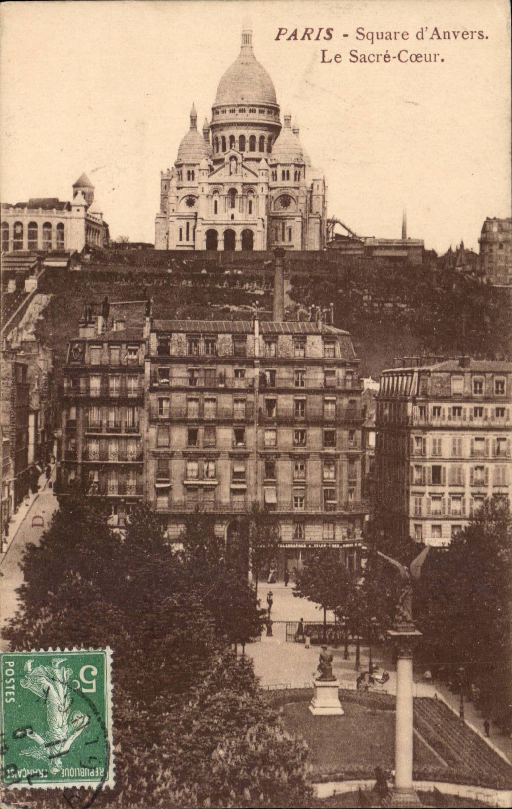 Paris CPA Square d'Anvers Le Sacre Coeur
