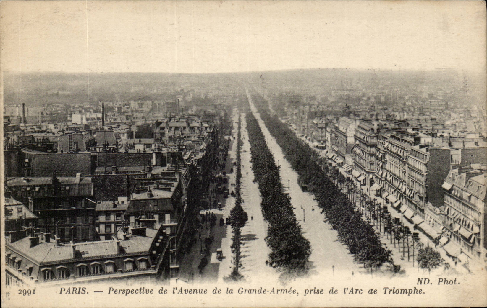Paris - 8 - L'Avenue de la Grande Armee prise de l'Arc de Triomphe - CPA 