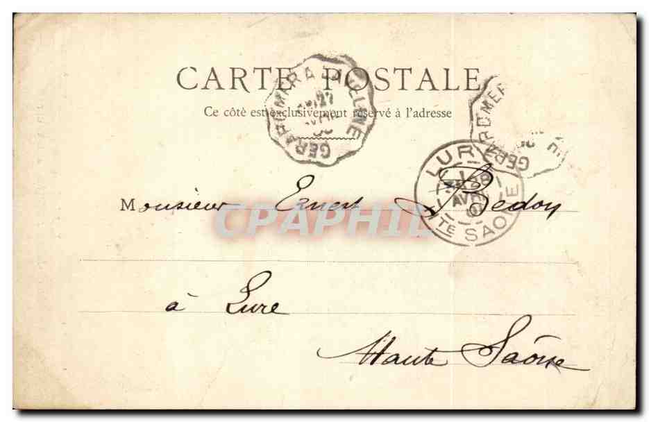 Fantaisie - Femme - Woamn in elegant dress CPA  — Rückseite