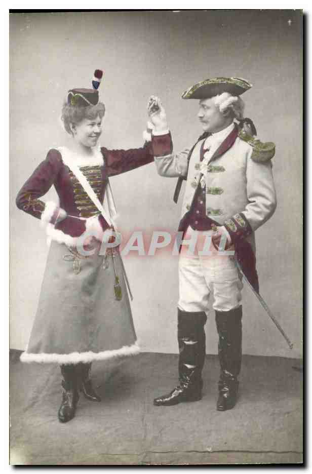 Fantaisie - Couple in noble costumes CPA 