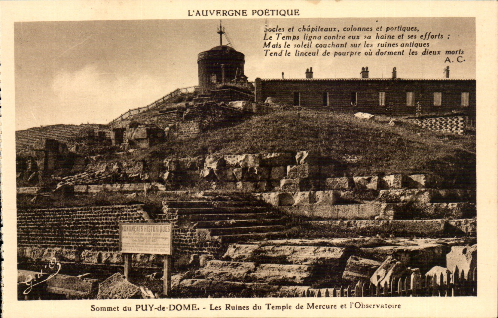 Sommet du PUY-de-DOME — Les Ruines du Temple de Mercure et l'Observatoire — L'Auvergne Poétique