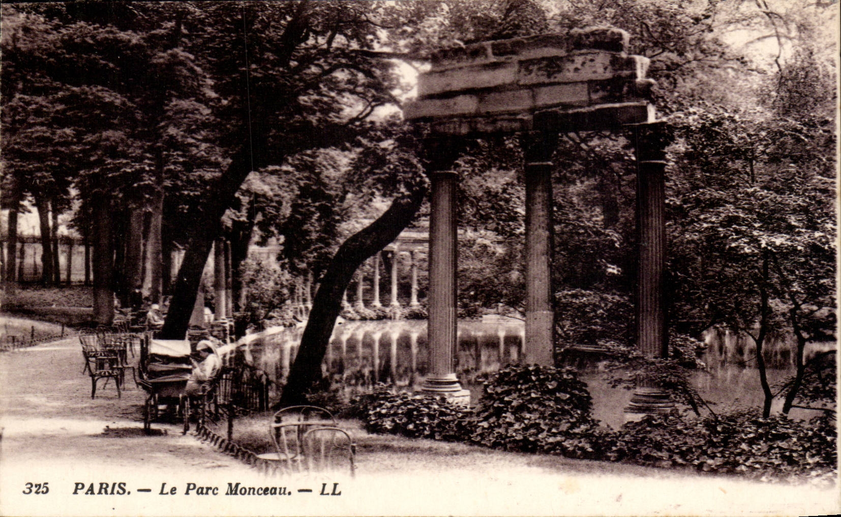 Paris - 8 - Le Parc Monceau CPA 