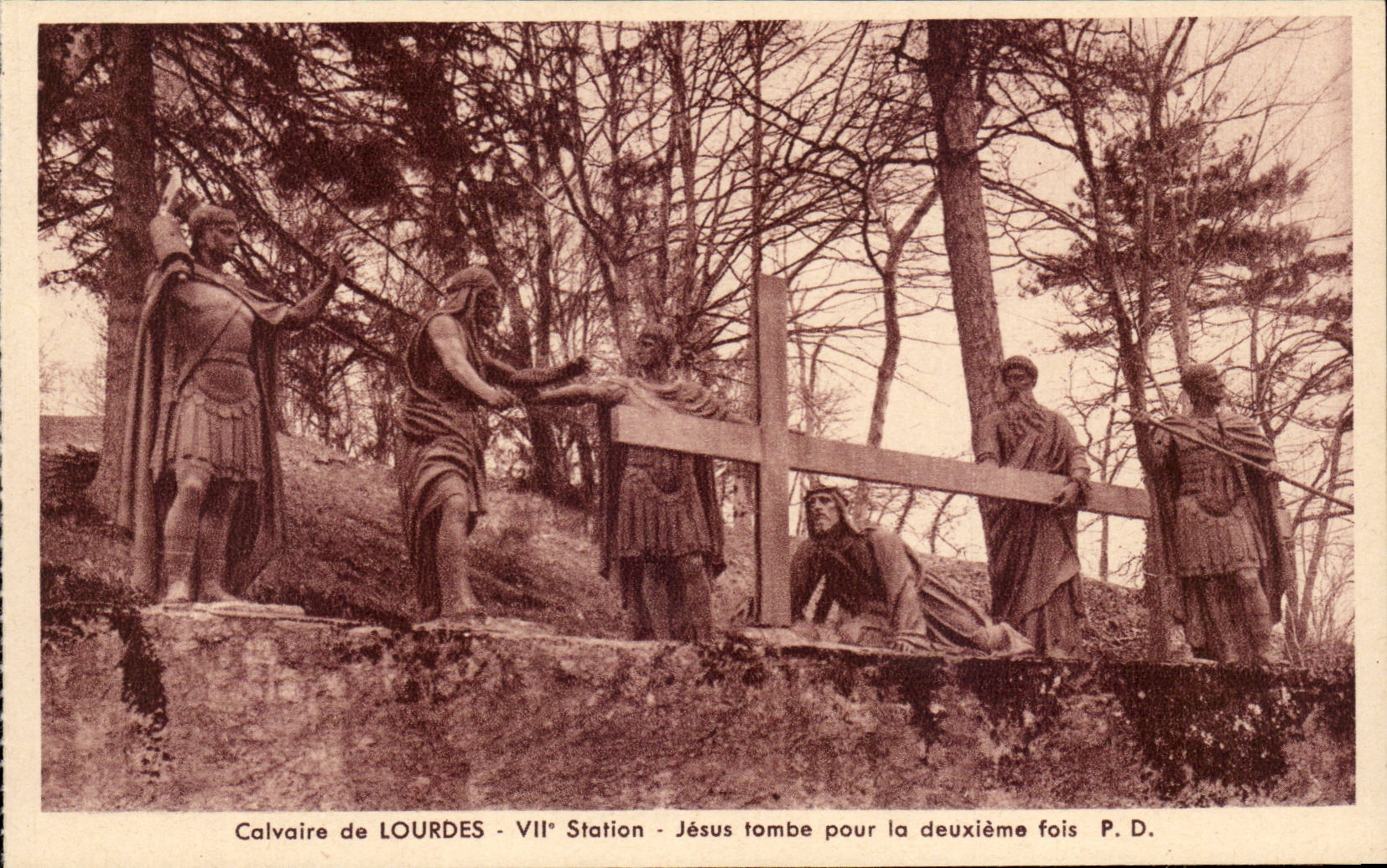 Lourdes - Calvaire du Lourdes - VII Station - Jesus tombe pour la 2e fois - CPA 