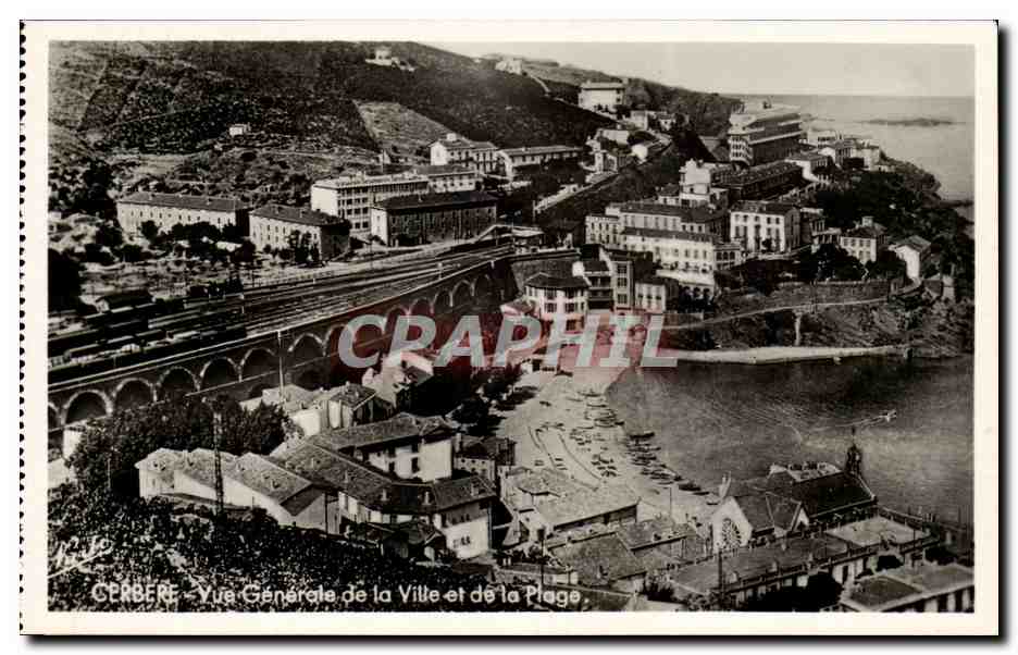 Cerbere - Vue Generale de la Ville et de la Plage - CPA 