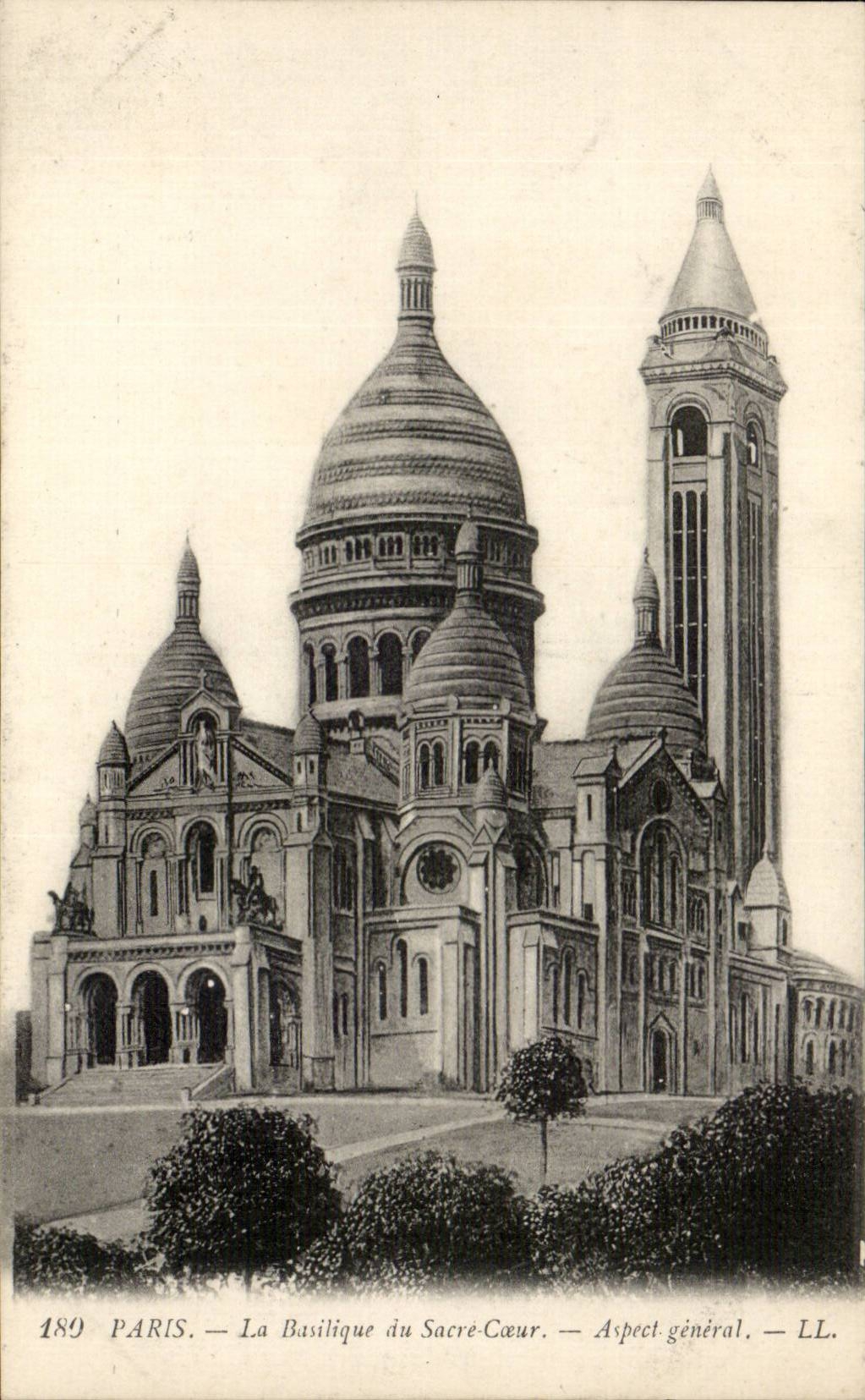 Paris - 18 - La Basilique Sacre Coeur Montmartre CPA 