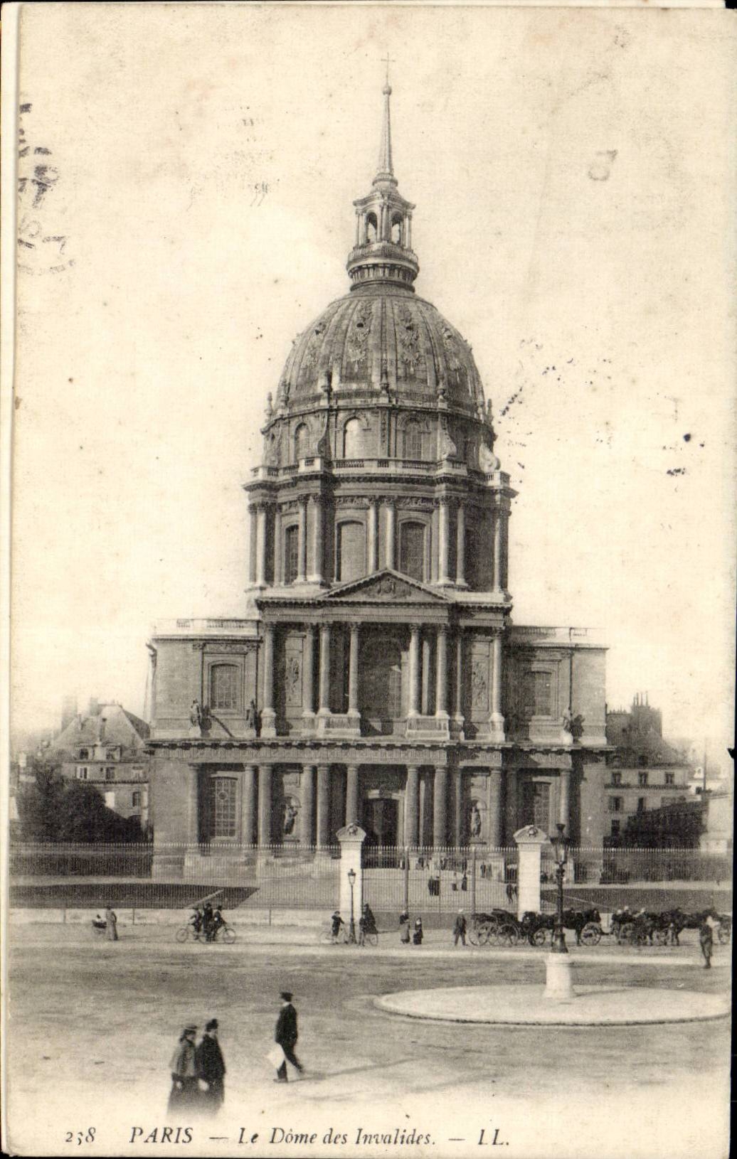 Paris - 7 - La Dome des Invalides CPA 