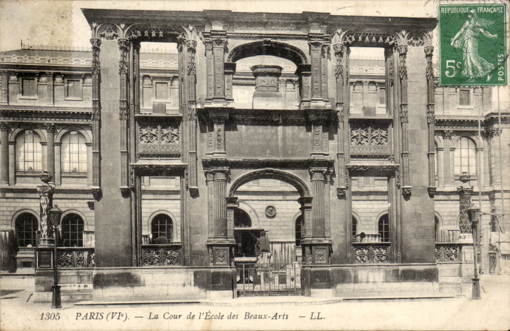Paris - 6 - La Cour de l'Ecole des Beaux Arts - CPA 