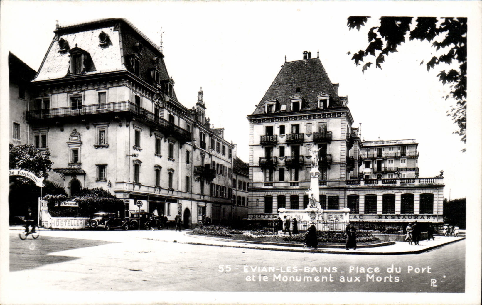 Evian les Bains - Place du Port - Monument aux Morts - CPA 