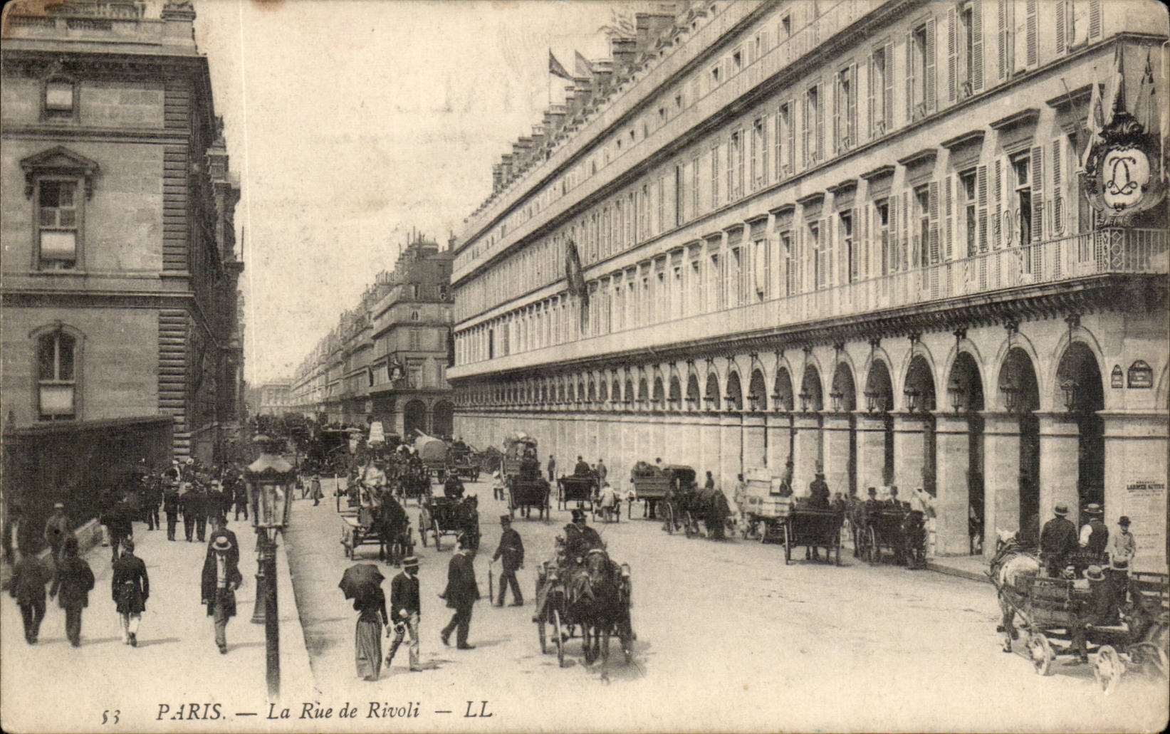 Paris - 1 - La Rue de Rivoli - cheval - horse - CPA 