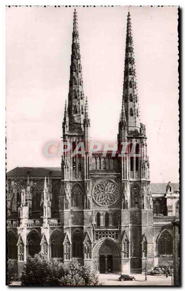 Les Flèches de la Cathédrale St-André — Bordeaux — Édition & Cliché Bloc Frères