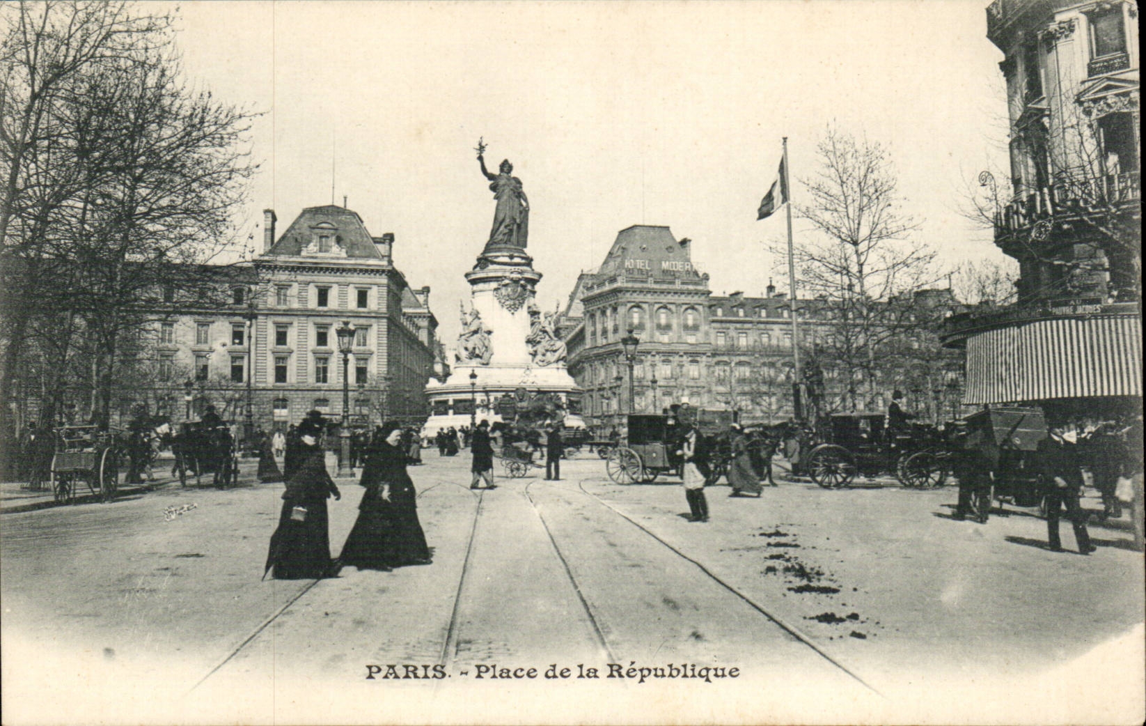 Paris - 10 Place de la Republique - CPA 