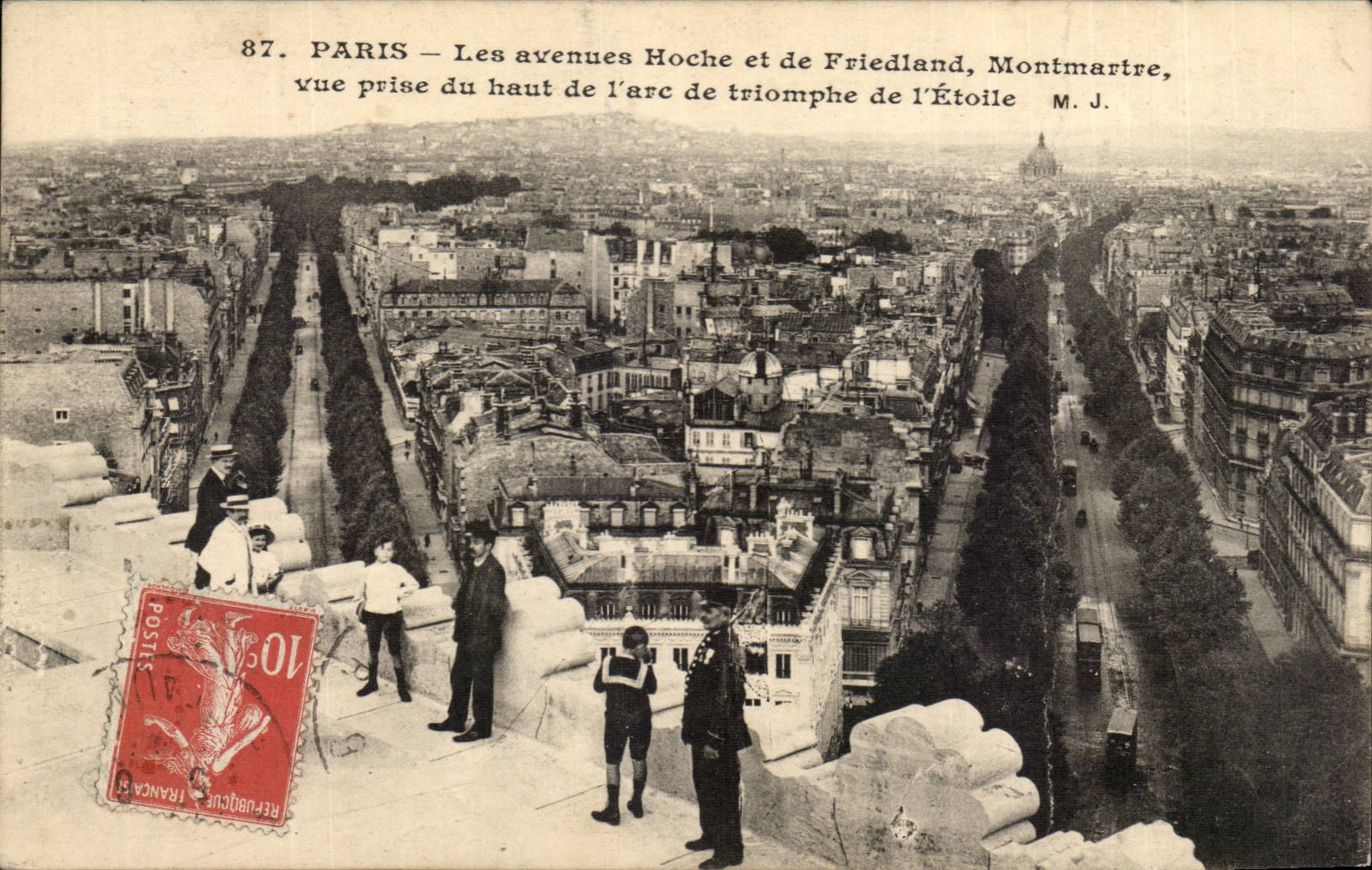 Paris - Panorama - Avenues Hoche et de Friedland Montmartre vue prise du Haut de l'Arc de Triomphe - Enfants CPA - 