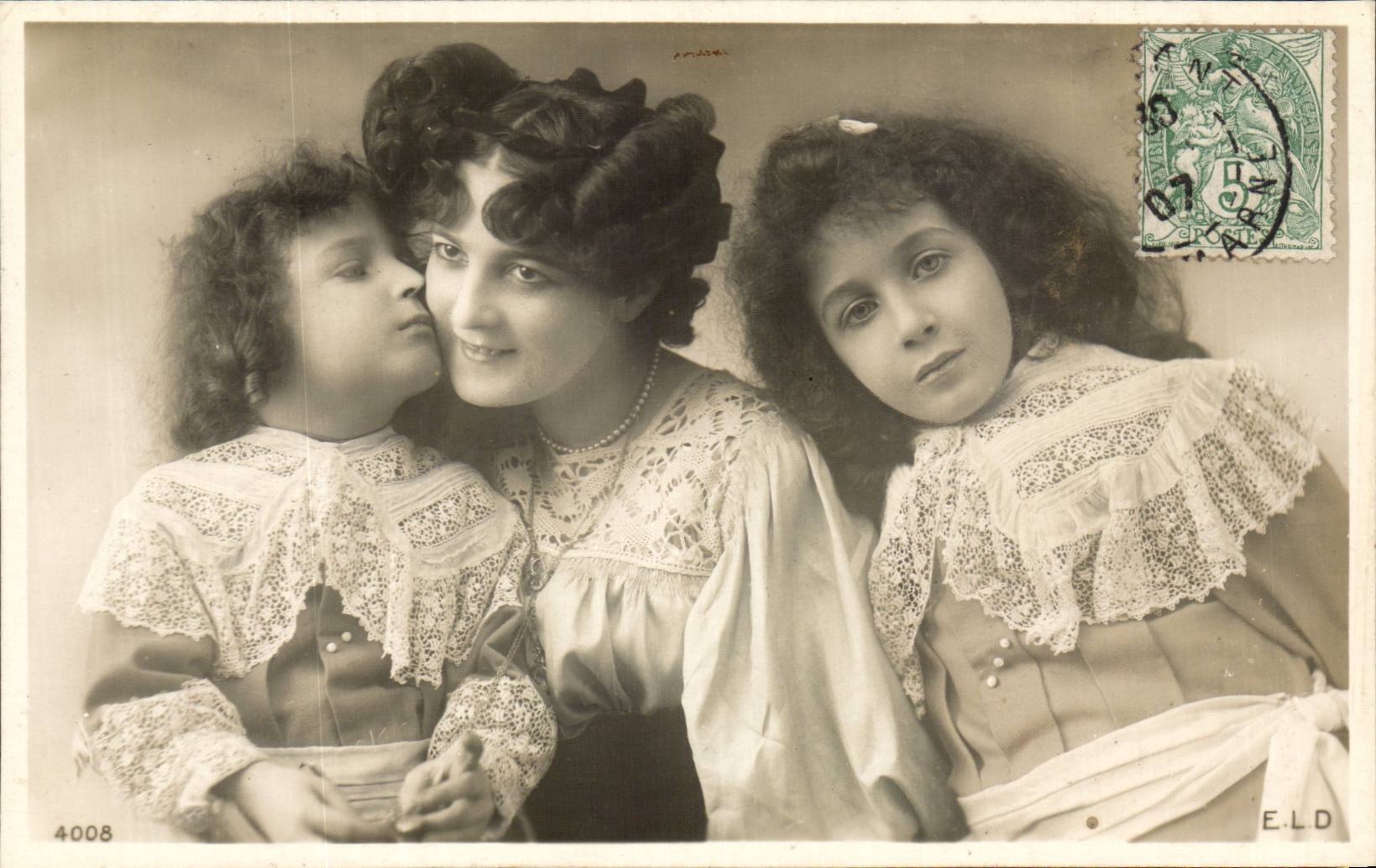 Fantaisie - Enfants - Child with beautiful lace collars - CPA 