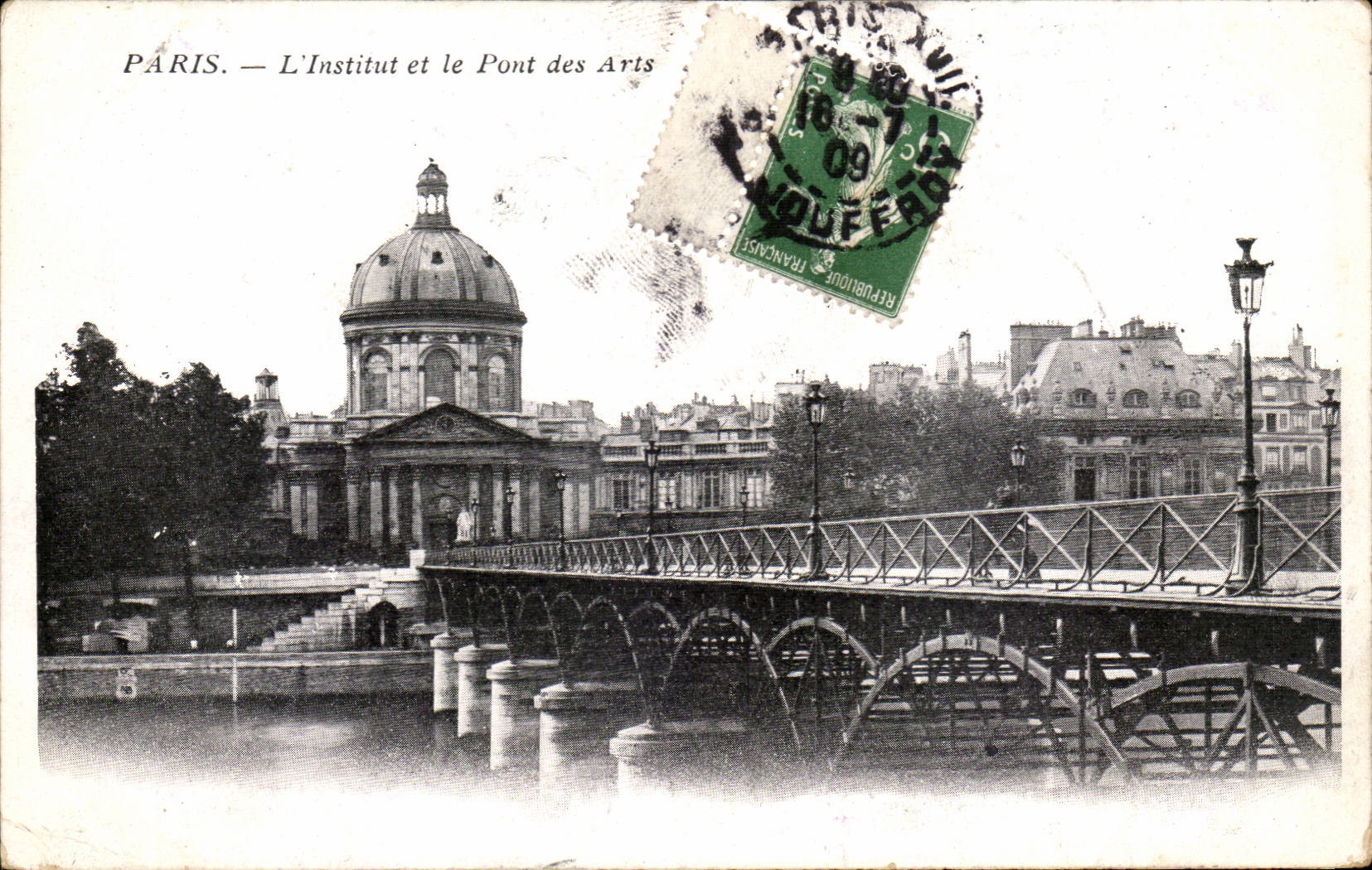 Paris - L'Institut et le Pont des Arts - CPA 