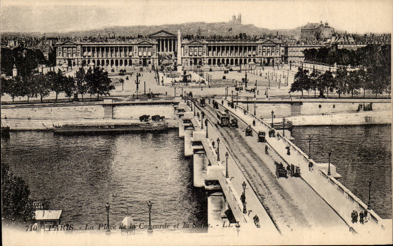 Paris - 8 - La Place de la Concorde et la Seine - CPA 