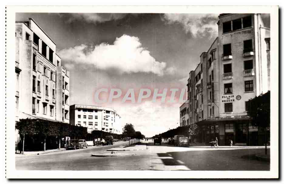 Avenue de la République — Meknès — Édit. « La Cigogne »