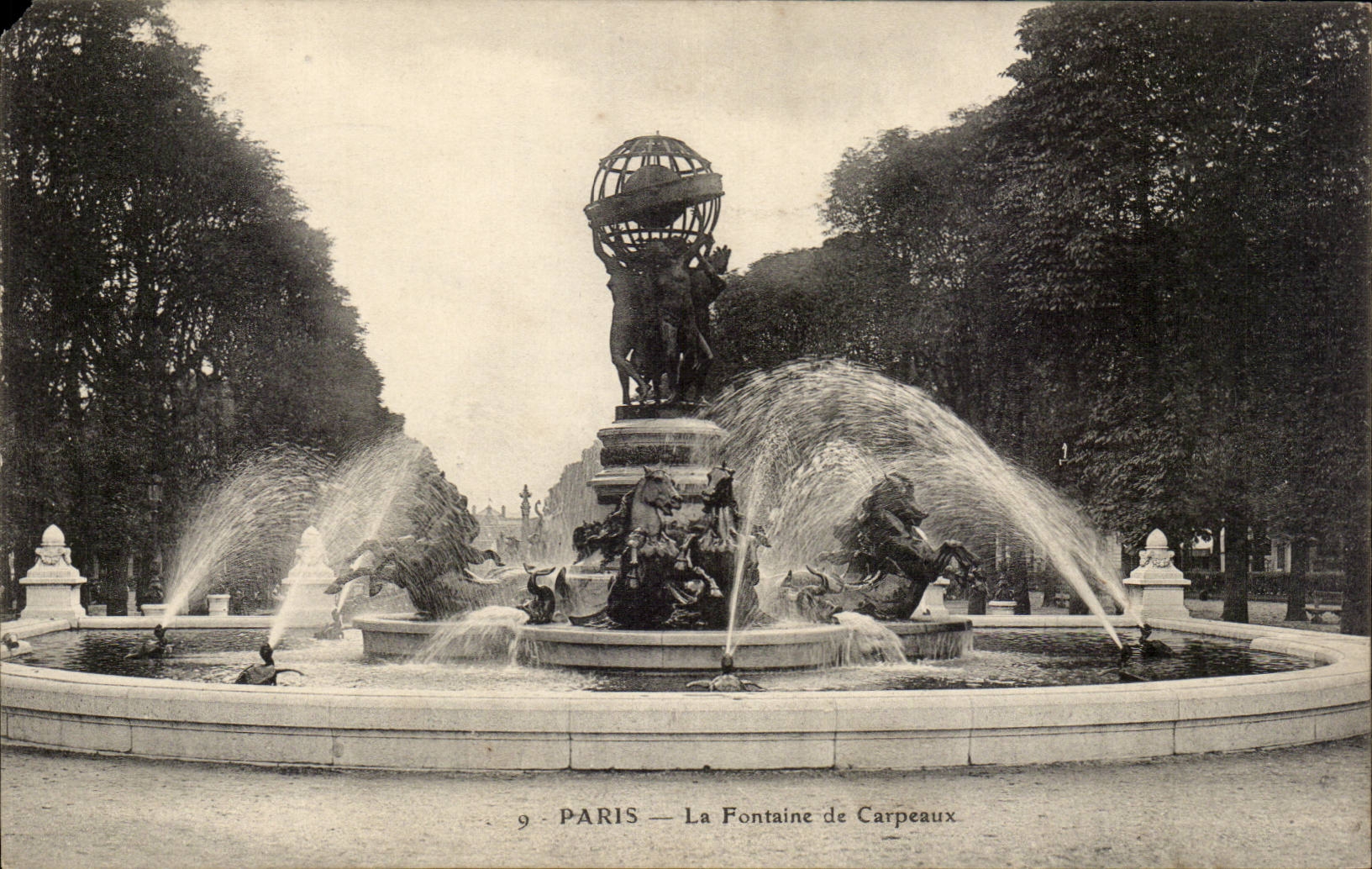 Paris - 6 - La Fontaine de Carpeaux CPA 