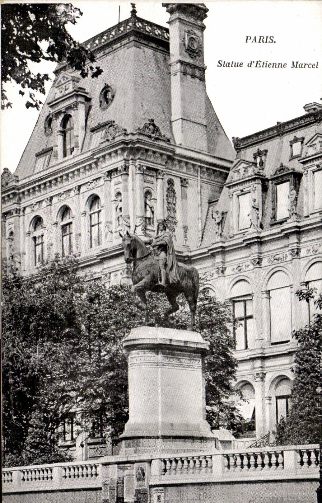 Paris - 2 - Statue Etienne Marcel CPA 