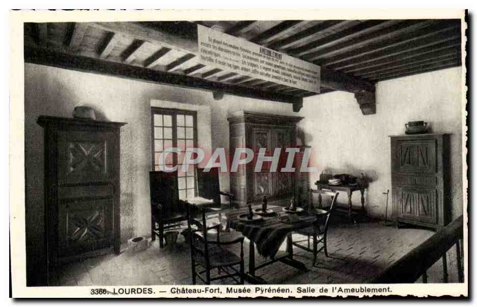 Lourdes - Le Chateau Fort - Musee Pyreneen - Salle de l'Ameublement - CPA 