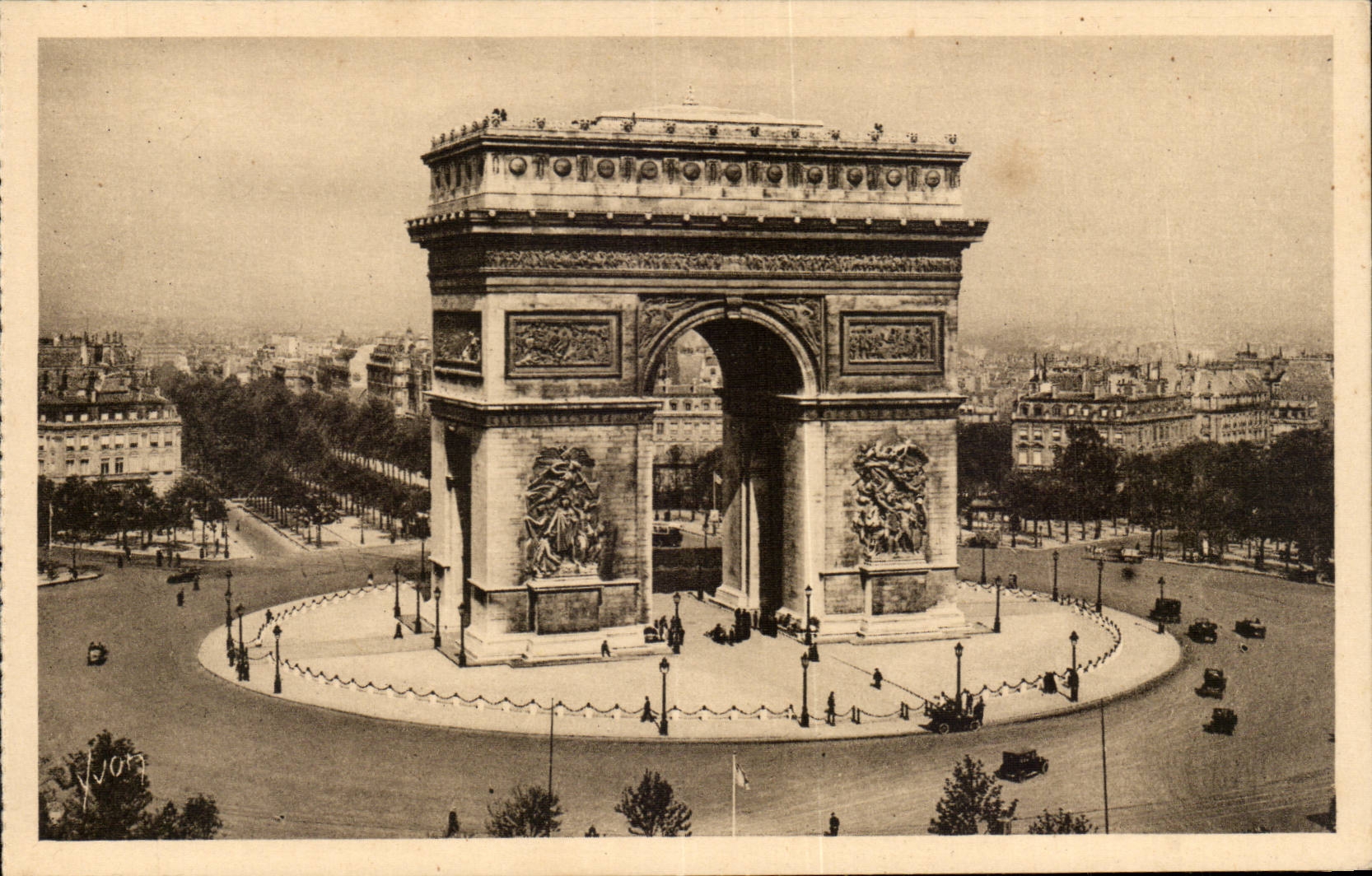 Paris CPA L'arc de triomphe