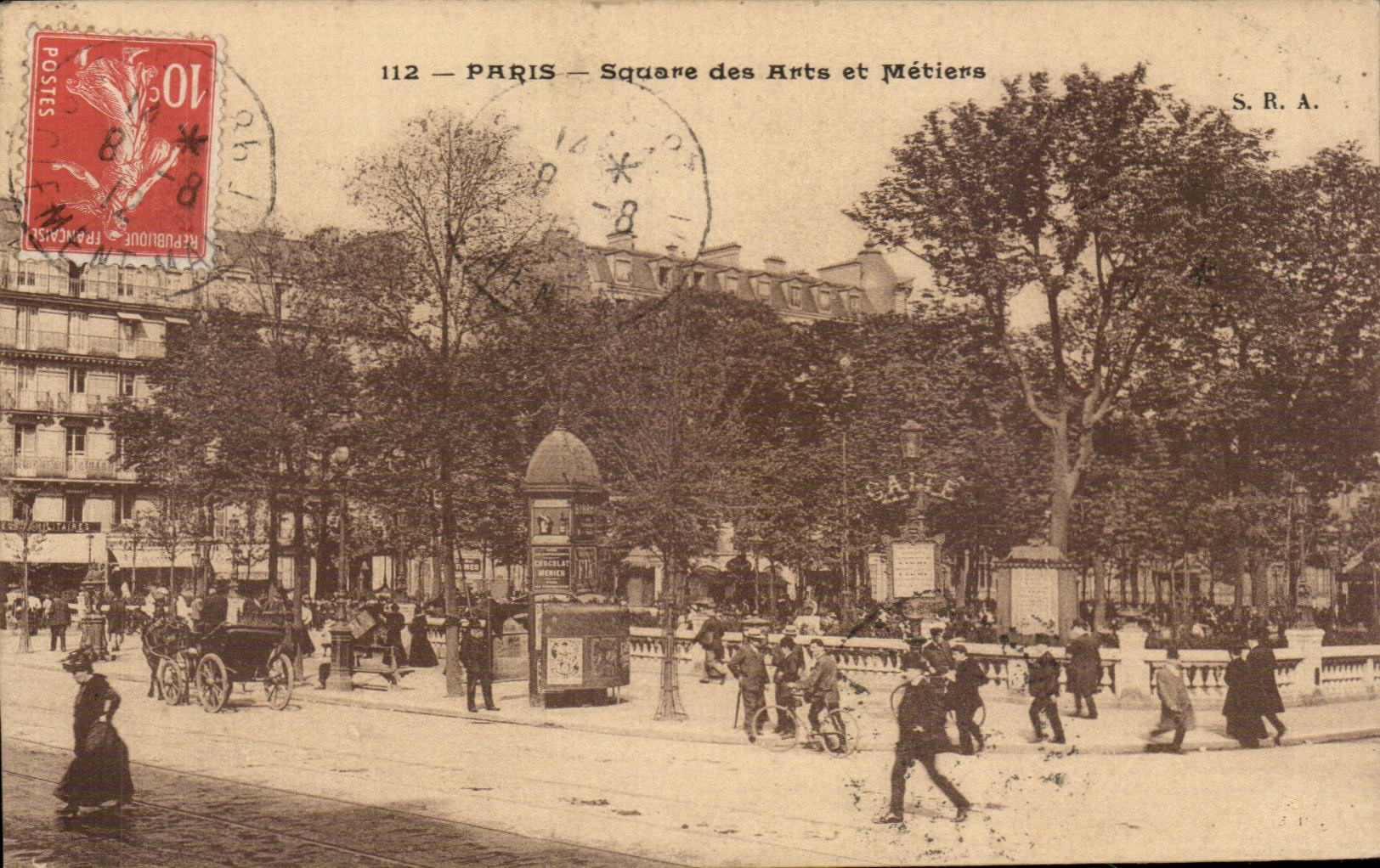 Paris CPA Square des Arts et Metiers