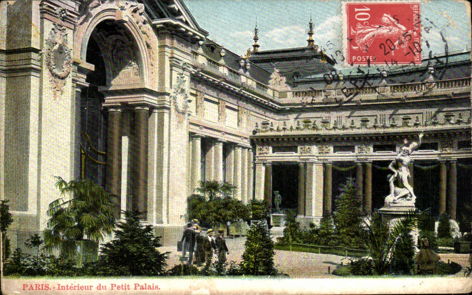 Paris CPA Interieur du petit palais