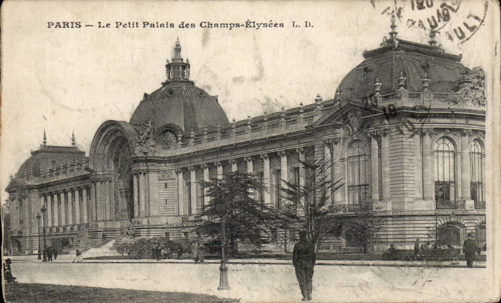 Paris CPA le petit palais des champs elysees