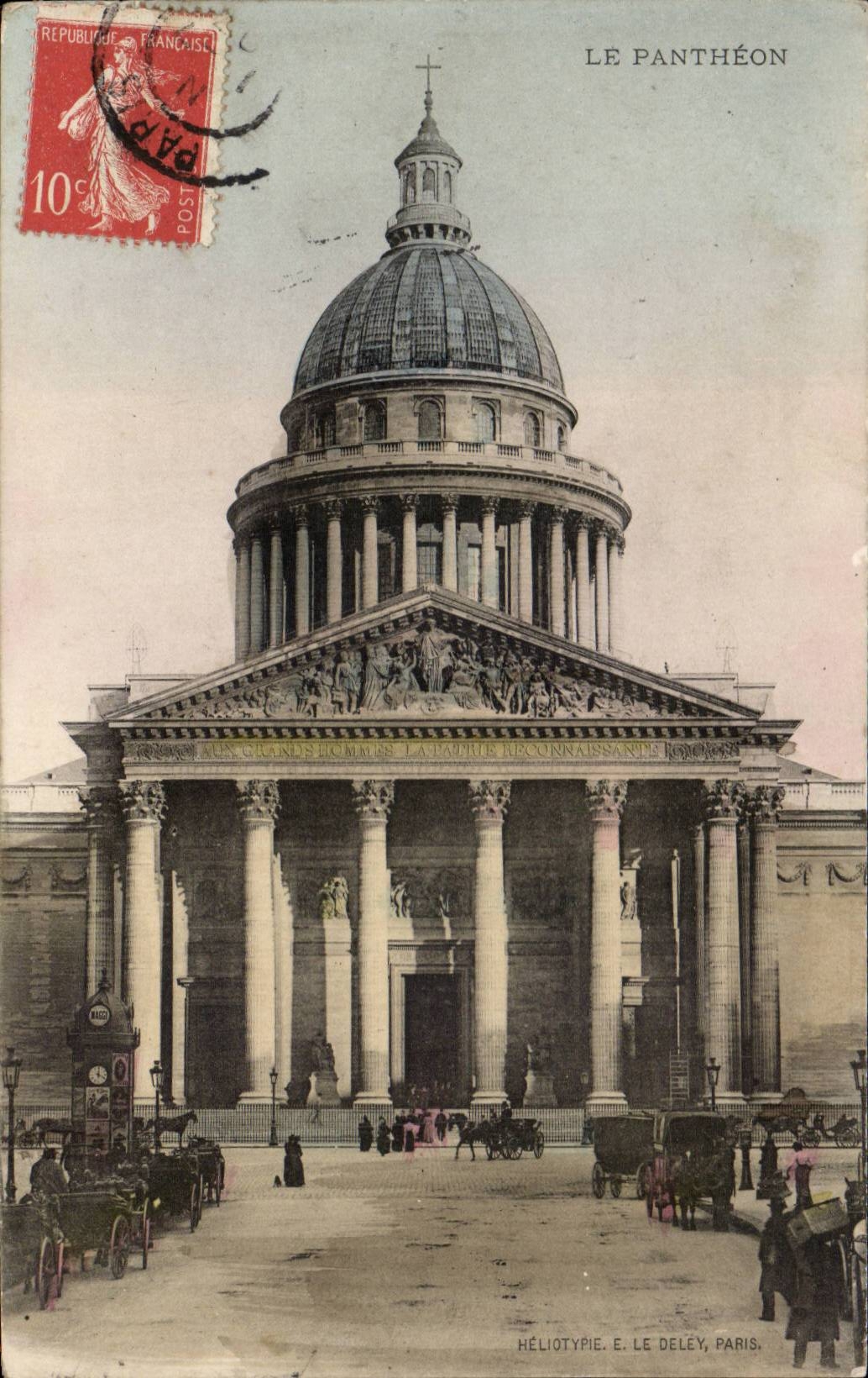 Paris CPA Le Pantheon