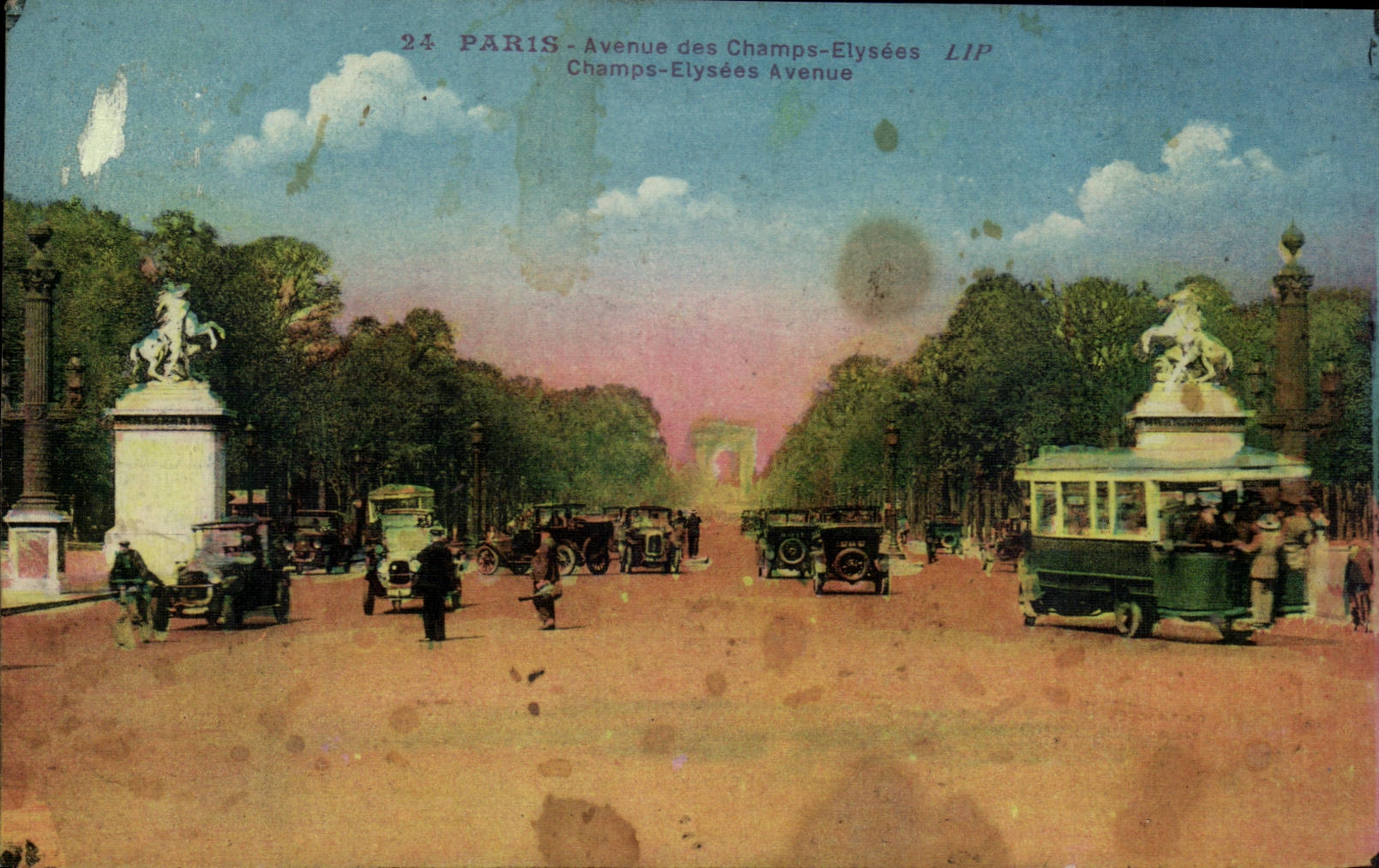 Paris CPA Avenue des champs Elysees